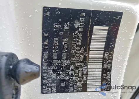 2016 Toyota Highlander Xle z USA, uszkodzony, nr VIN 5TDKKRFH4GS162533